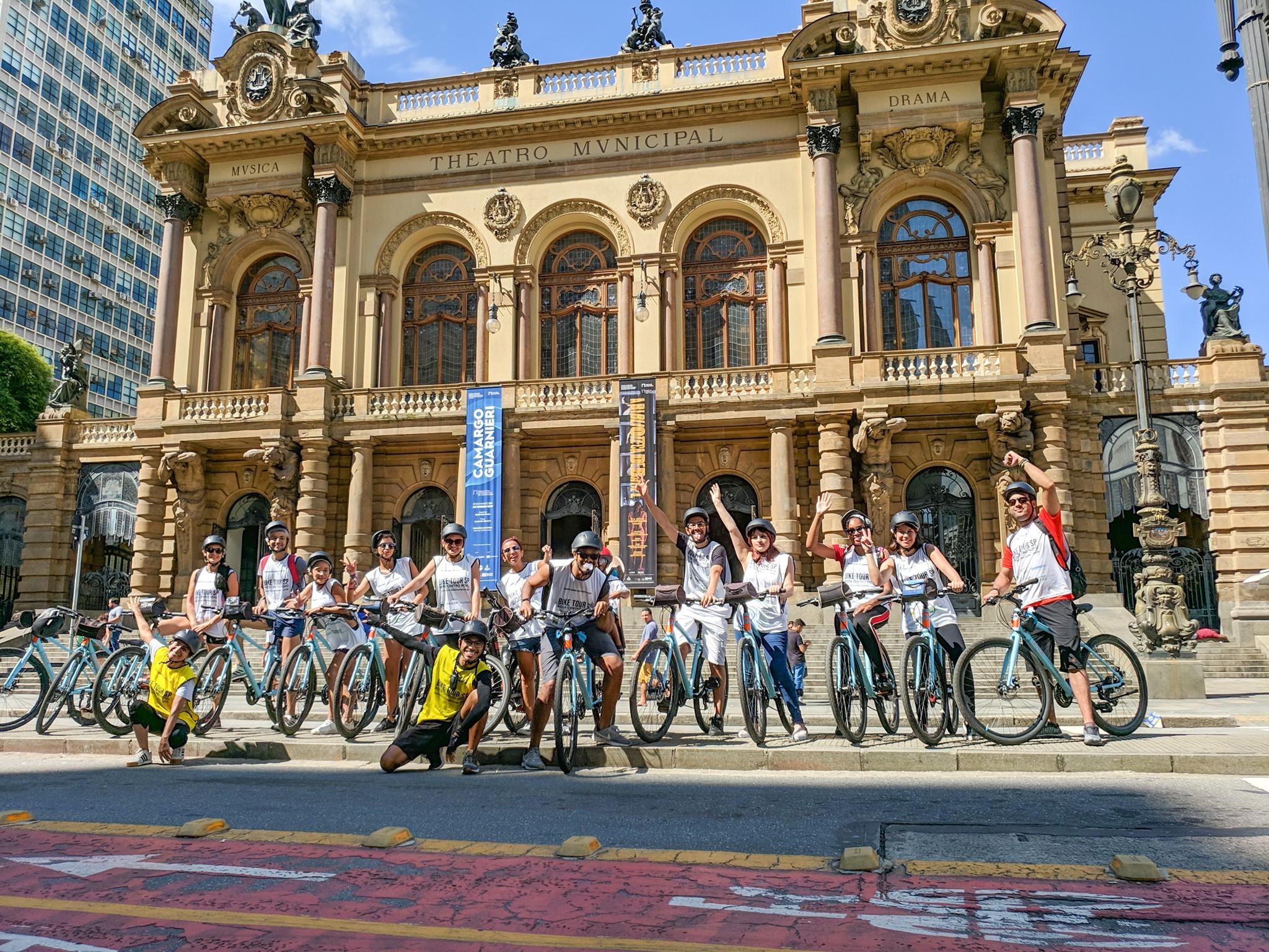 Bora conhecer São Paulo pedalando com a Bike Tour SP e Sense!